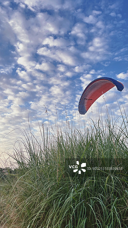 滑翔伞图片素材