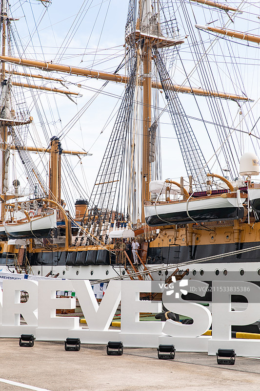 亚美利哥韦斯普奇号古帆船图片素材