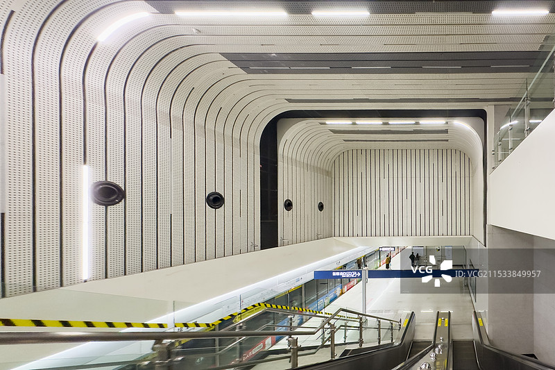 武汉地铁八号线徐家棚站图片素材