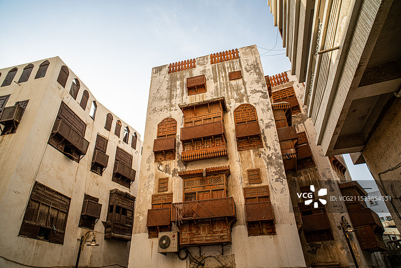 沙特阿拉伯世界文化遗产城市吉达阿尔巴拉德古城景观——代表性奥斯曼式民居建筑风光图片素材