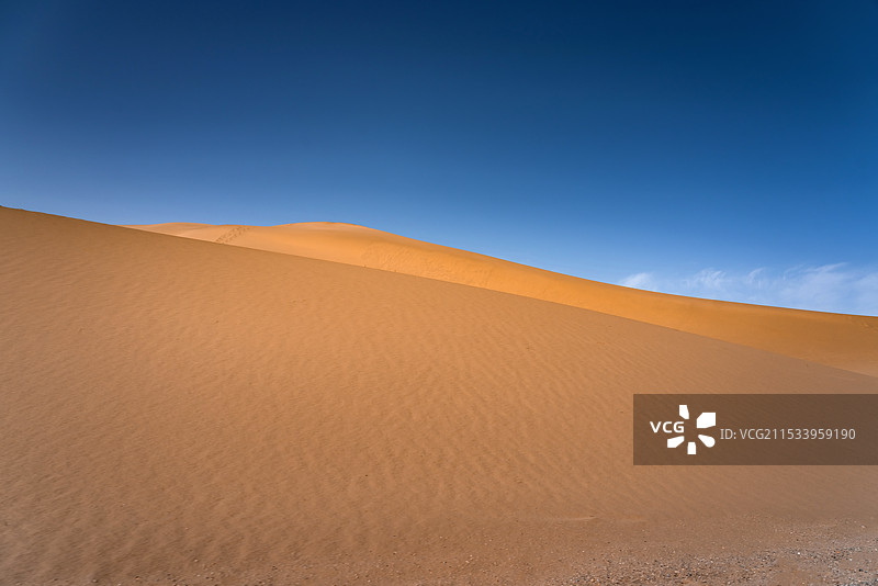 新疆尉犁县罗布人村寨景区塔克拉玛干沙漠图片素材