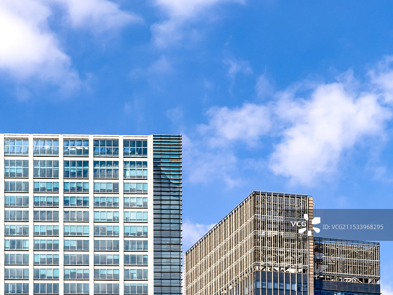 上海现代商务写字楼特写图片素材