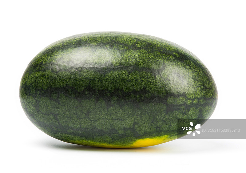 新鲜的黑美人西瓜孤立在白色背景上图片素材