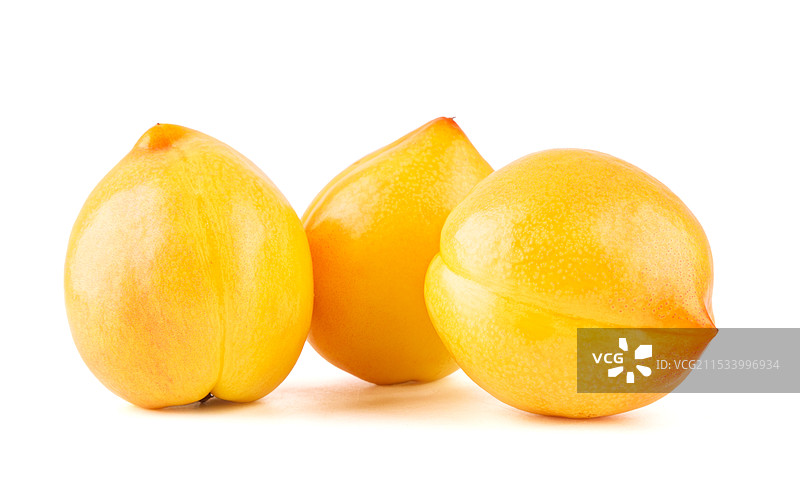 新鲜的黄油桃孤立在白色背景上图片素材