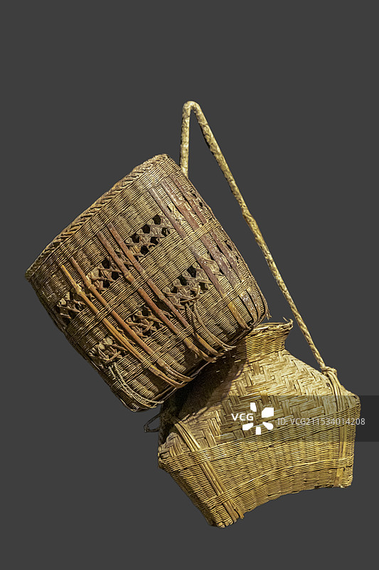 湖北省宜昌市宜昌博物馆“风情三峡”展：鱼篓（近现代，2016年远安县鸣凤镇征集）图片素材
