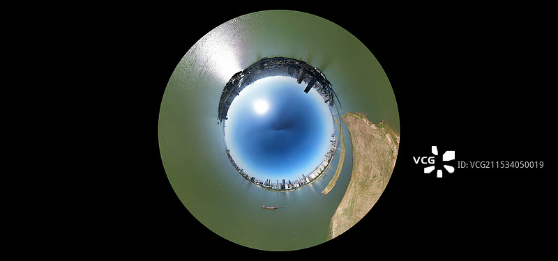 江西南昌赣江全景照（水晶球效果）图片素材