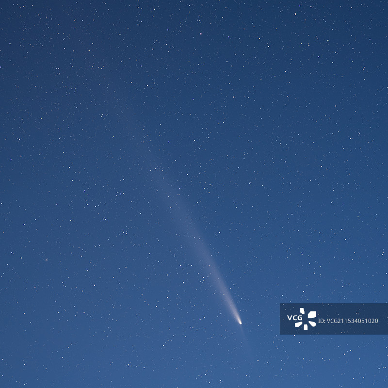 紫金山-阿特拉斯彗星图片素材