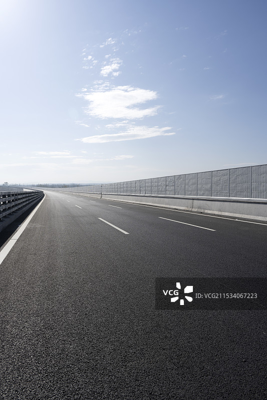 沥青公路道路交通桥梁车道汽车广告背景图图片素材