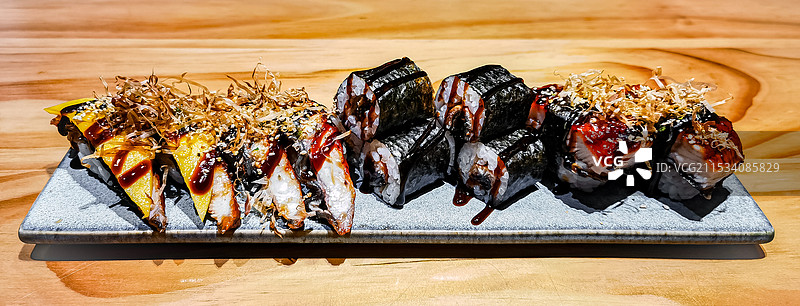日料鳗鱼寿司图片素材