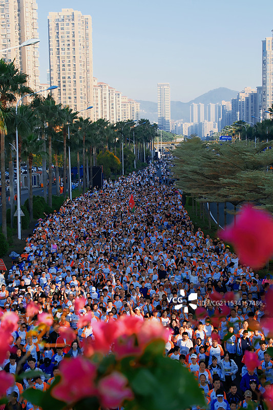 2024厦门海沧半马开跑‍♀️图片素材
