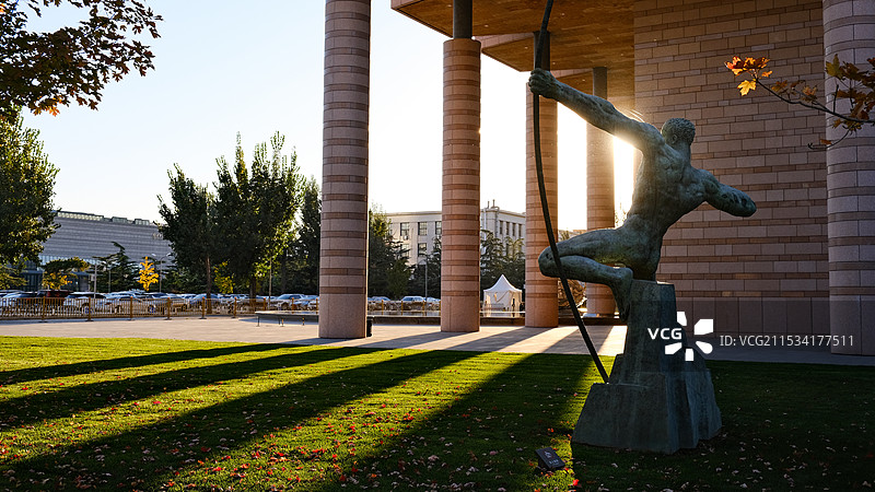 清华艺术博物馆雕塑与建筑图片素材