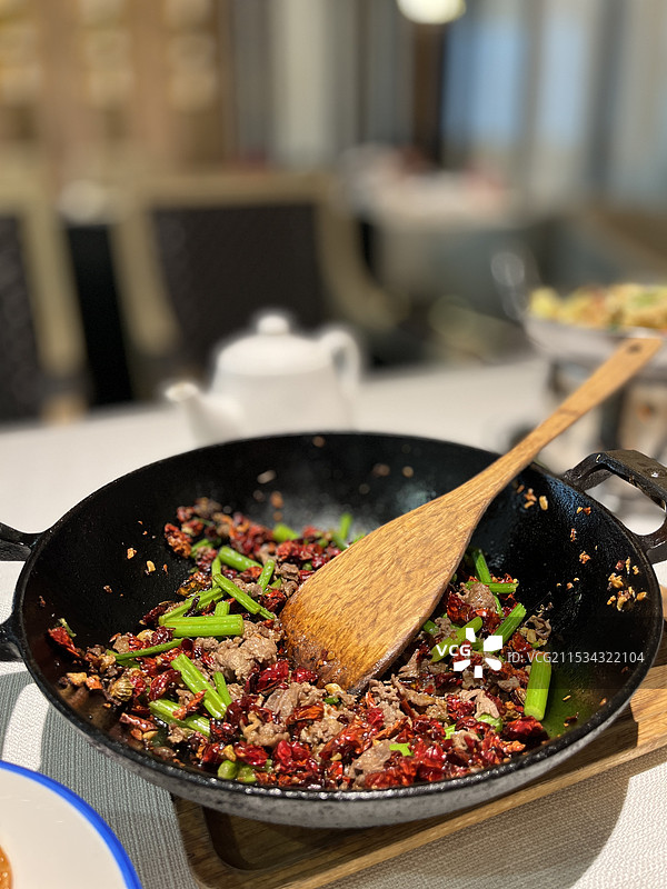 小炒黄牛肉图片素材