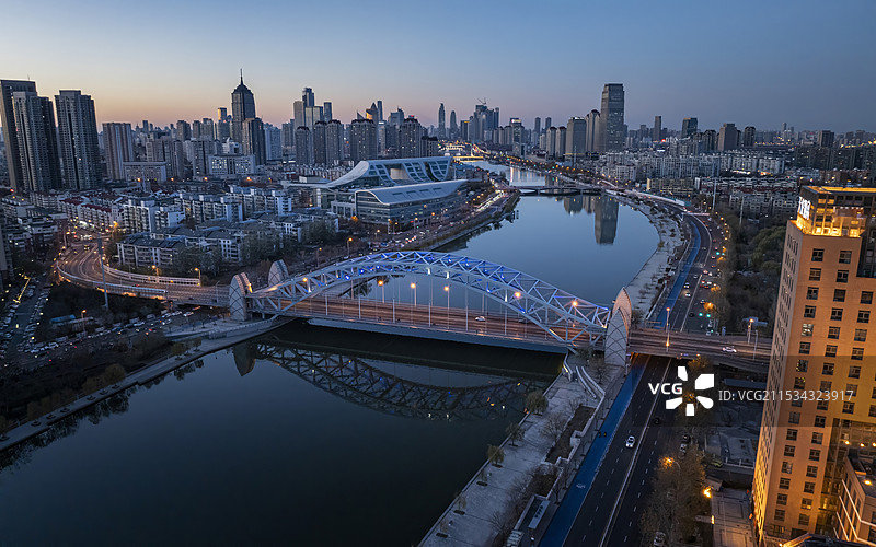 天津海河国泰桥夜景航拍图片素材