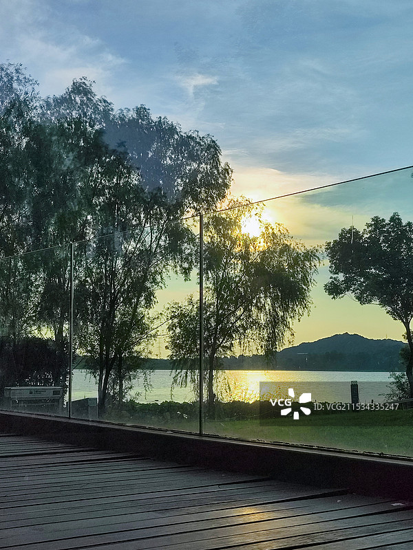 武汉花山严西湖图片素材