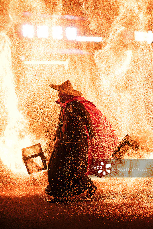 火壶演出图片素材