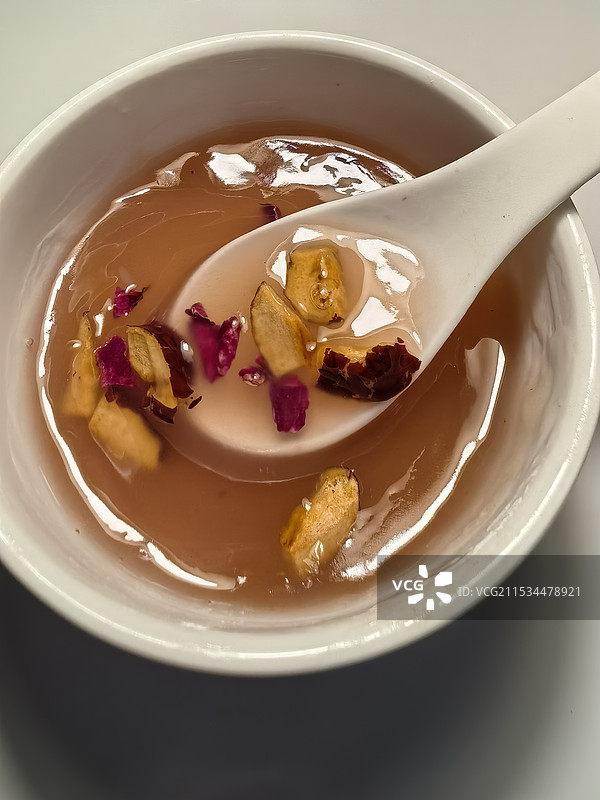 中式养生玫瑰红枣藕粉图片素材