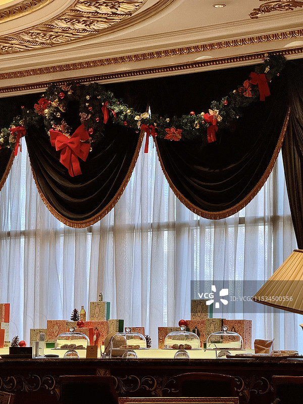 励骏酒店圣诞树图片素材