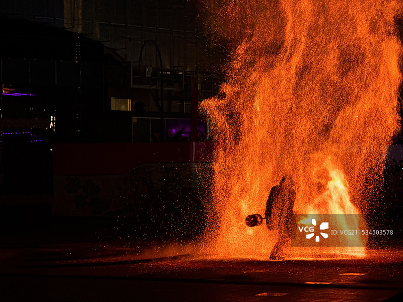广西南宁打铁花图片素材