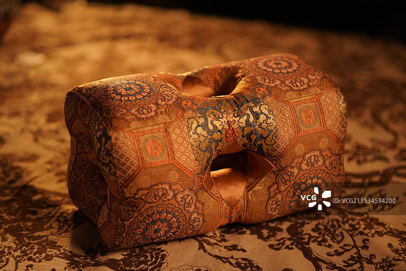 六合枕 古代枕头图片素材