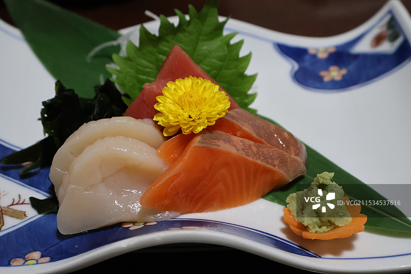 日式海鲜刺身拼盘图片素材