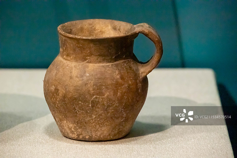 辽宁省博物馆收藏的素面单耳杯图片素材