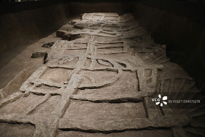 湖北省武汉市曹门湾墓区一号车坑图片素材