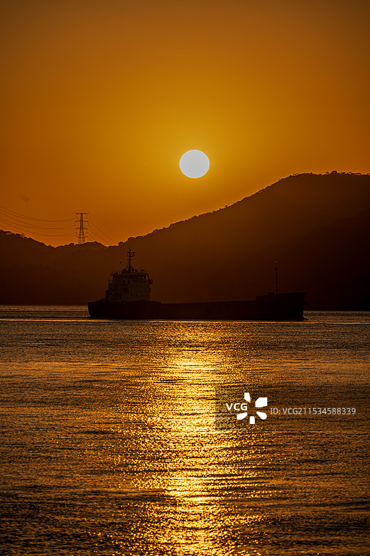 舟山六横岛沙岙码头落日图片素材