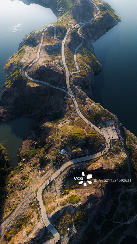海边岩石的高角度视图图片素材