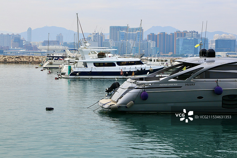 城市游艇码头图片素材