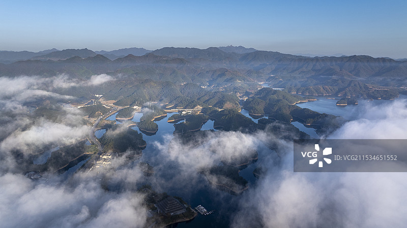 杭州千岛湖日出云海淳安市区图片素材