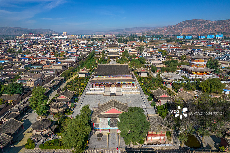 中国甘肃省定西市陇西县李家龙宫图片素材