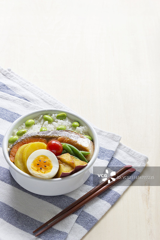 三文鱼便当图片素材