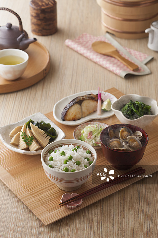 春季一汤三菜图片素材