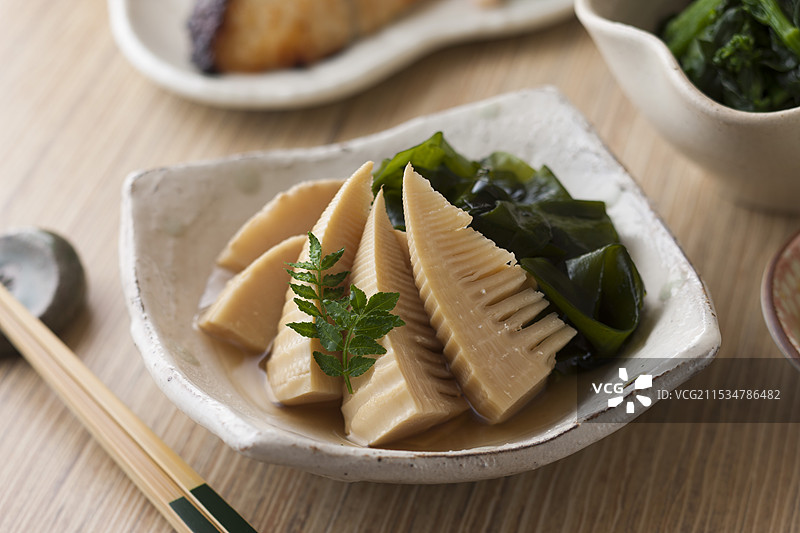 若竹煮（煮竹笋和海藻）图片素材