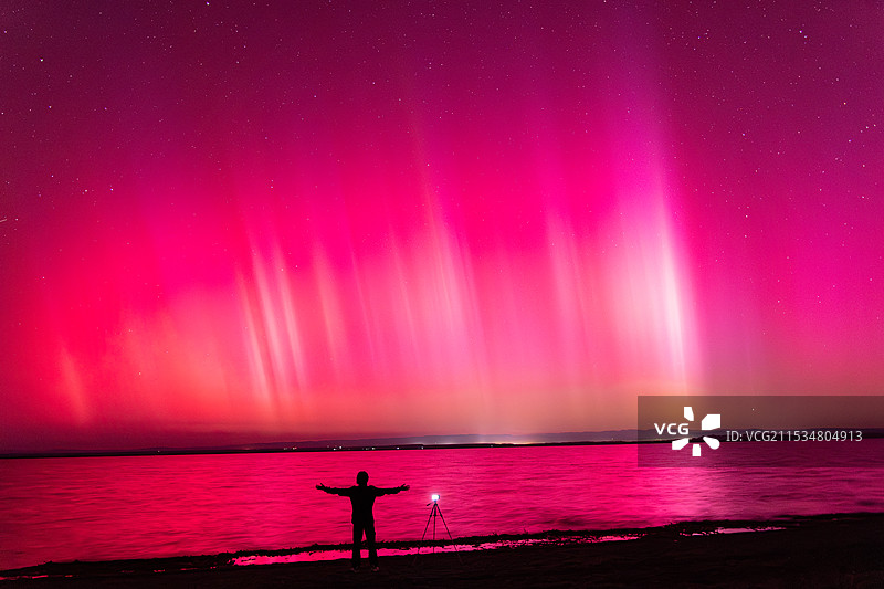 中国极光-红色极光-新疆极光图片素材