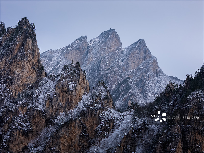 南阳老界岭冬季雪景风光图片素材