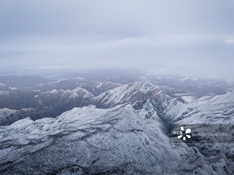 南阳老界岭冬季雪景风光图片素材