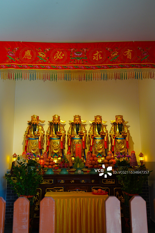 中国广东省深圳市光明区星湖路，弘源寺，佛教寺庙建筑之美！图片素材