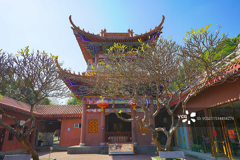 中国广东省深圳市光明区星湖路，弘源寺，佛教寺庙建筑之美！图片素材