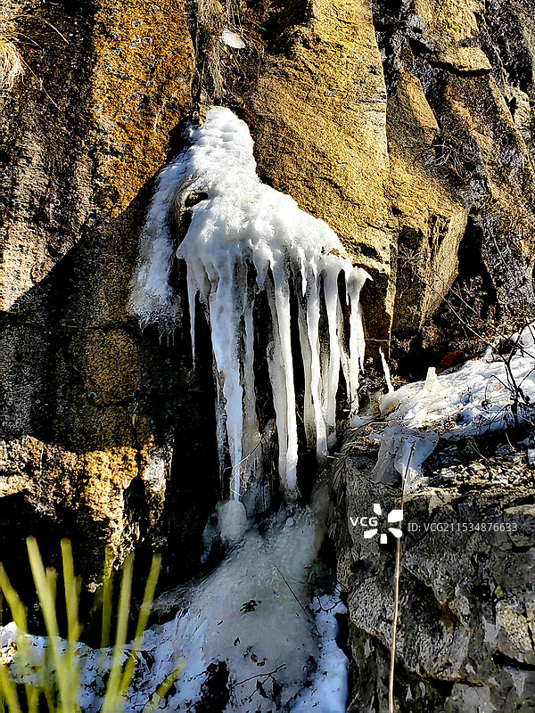 滴水成冰图片素材