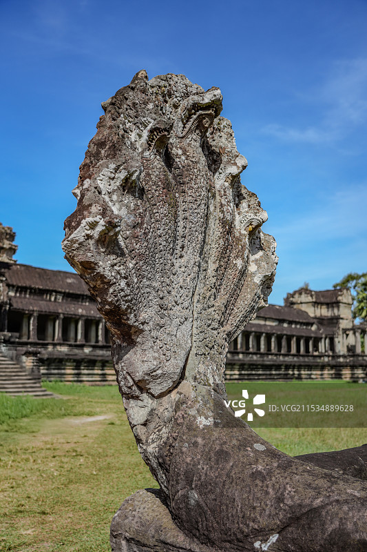 柬埔寨暹粒市吴哥窟中的那伽蛇神图片素材