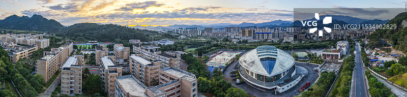 航拍韶关乳源体育馆图片素材