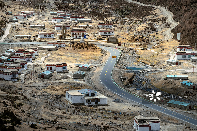 高原藏族村庄图片素材