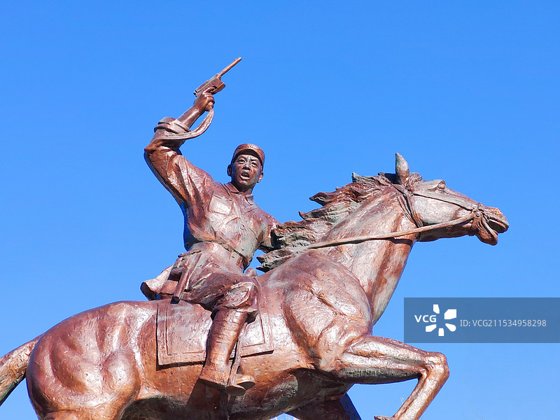 抗日英雄乔明志雕塑图片素材