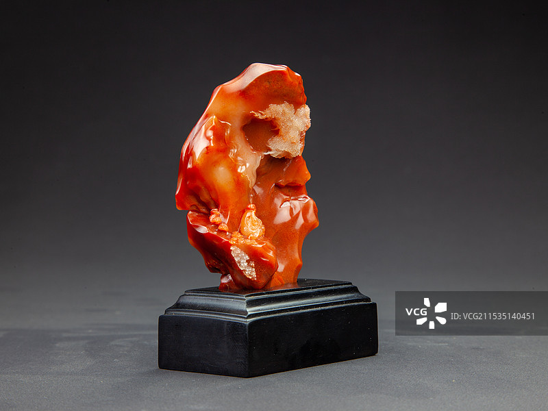 福州寿山石芙蓉晶石《深山寻道》摆件图片素材