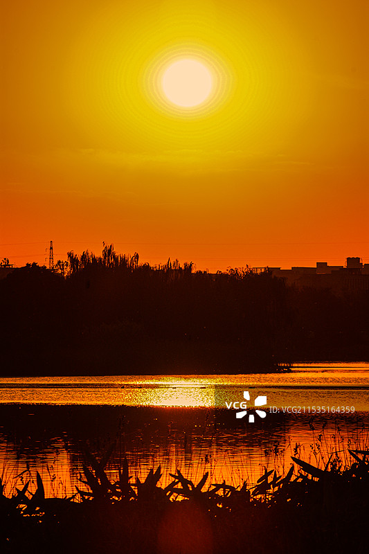 夕阳西下图片素材