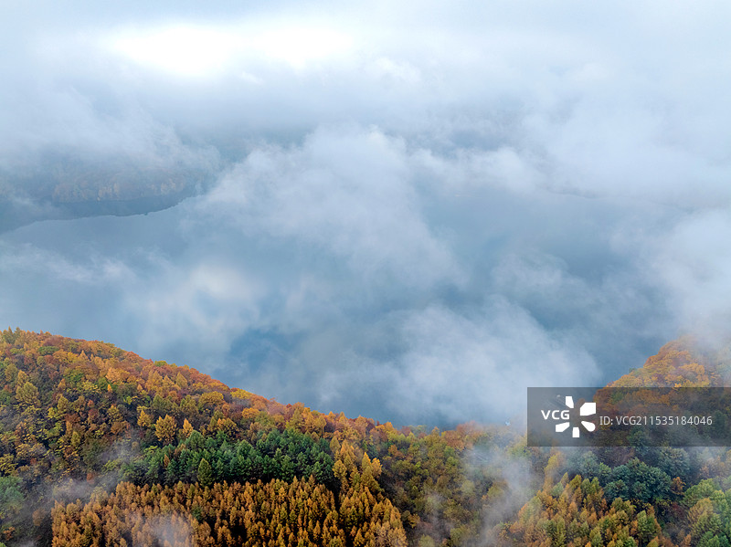 中国吉林通化辉南龙湾群大龙湾云海航拍风光图片素材