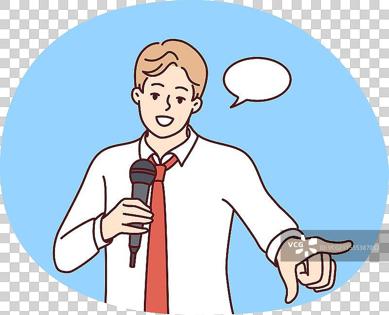 自信的商人拿着麦克风发表演讲图片素材