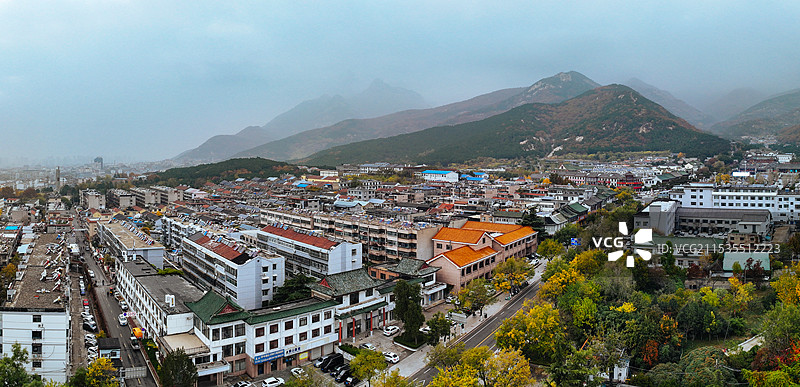 泰安 泰山区 虎山水库 虎山阁      泰山红门 凌汉峰图片素材
