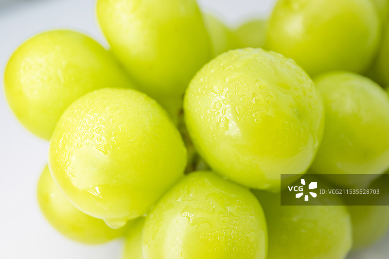 新鲜水果晴王阳光玫瑰葡萄图片素材